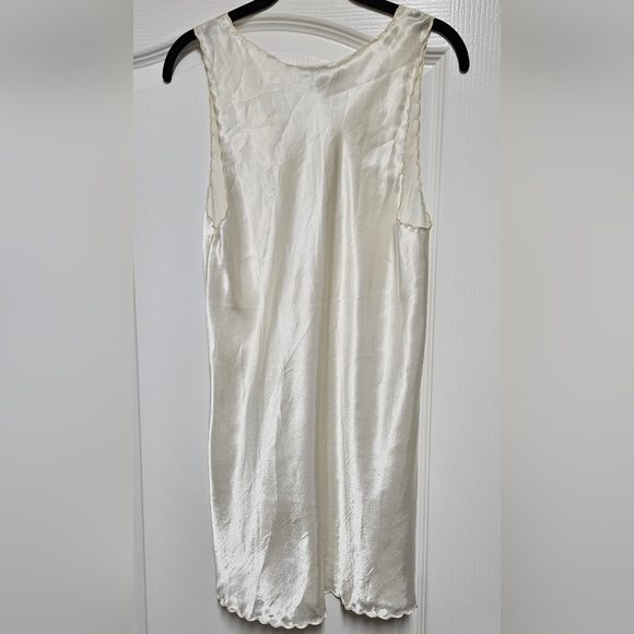 Marie Ellyse Vintage Cream Satin Nightgown. - Picture 2 of 5